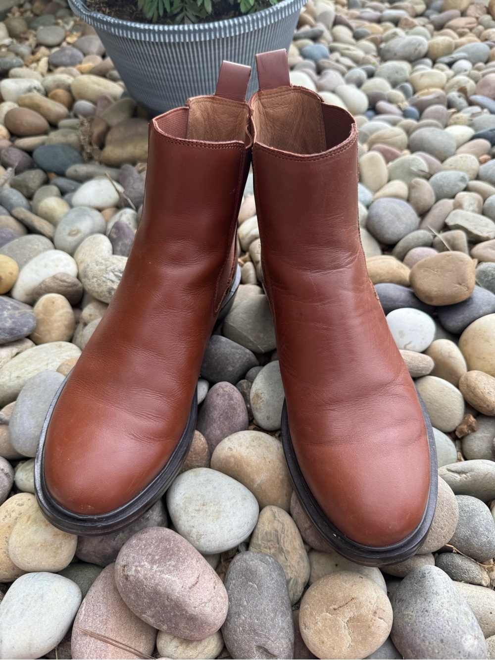 Madewell Chestnut Leather Chelsea Ankle Boots